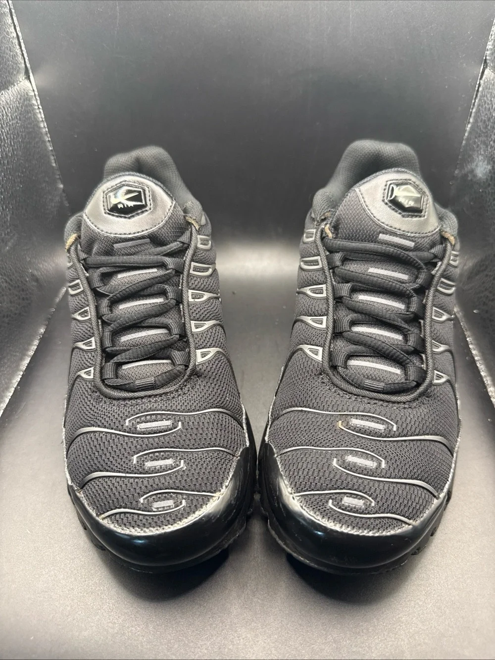 Size 6Y (GS) - Nike Air Max Plus Low Black Pure Platinum, 655020-053, No Box